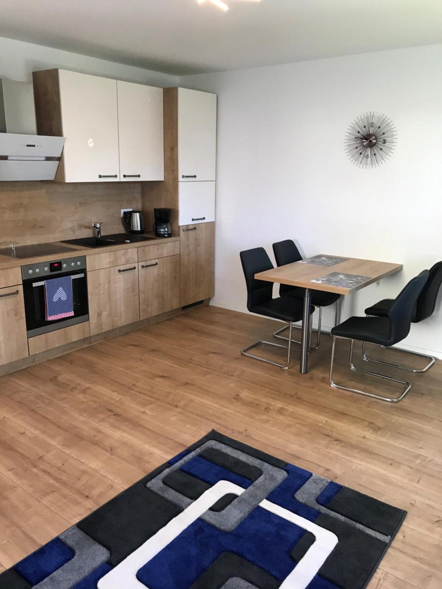 Schoene Neu Erbaute Wohnung Berlim Exterior foto